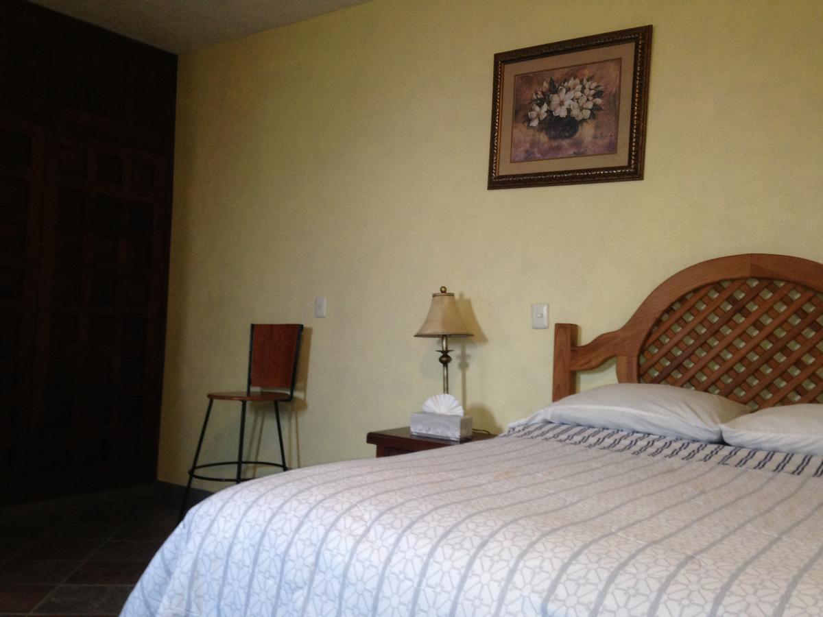Hotel Posada La Gloria ซานมิเกล เด อาเญนเด ภายนอก รูปภาพ