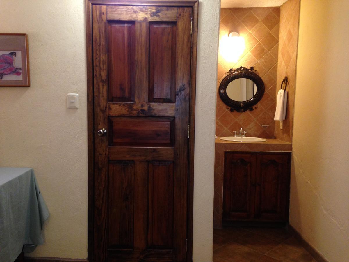 Hotel Posada La Gloria ซานมิเกล เด อาเญนเด ภายนอก รูปภาพ